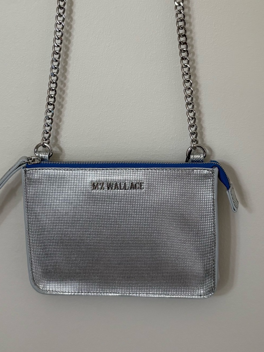 MZWALLACE Silver Metallic Crossbody with Chain Strap and Blue Trim
